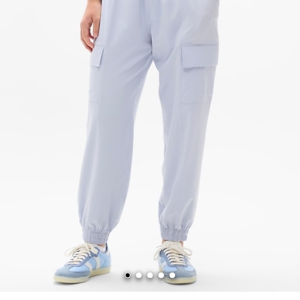 Athleta Girl Run Free Cargo Pants